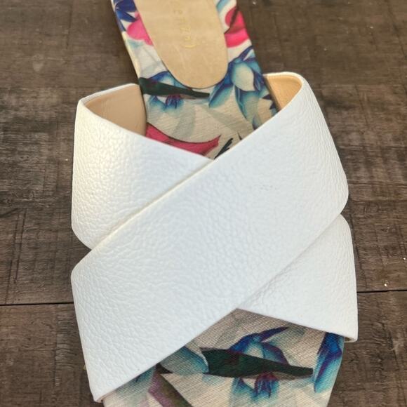 ANTHROPOLOGIE VICENZA CROSS BAND SLIDE SANDALS WHITE LEATHER SIZE 8 - Picture 7 of 10